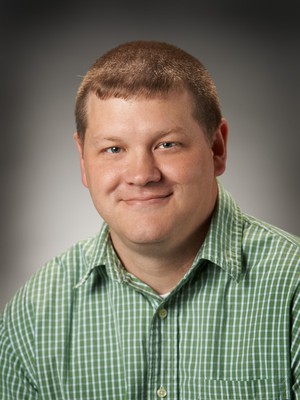 Veterinary Referral and Emergency Center - Doctors - Roy